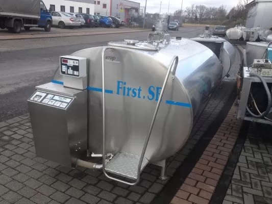 Cisterne pentru lapte Serap, la mâna a doua 9 milchtank 2550 liter milchkuehltank 03 533x400.jpg 2