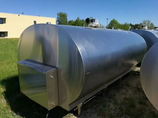 mueller milchtank milchkuehltank gebraucht o 1750 7000 liter 2 533x400.jpg 1